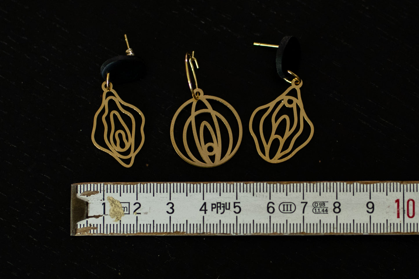 Vulva Design Earrings | Gold and Silver | Different Shapes & Closures | From Germany | Feminist Jewellery