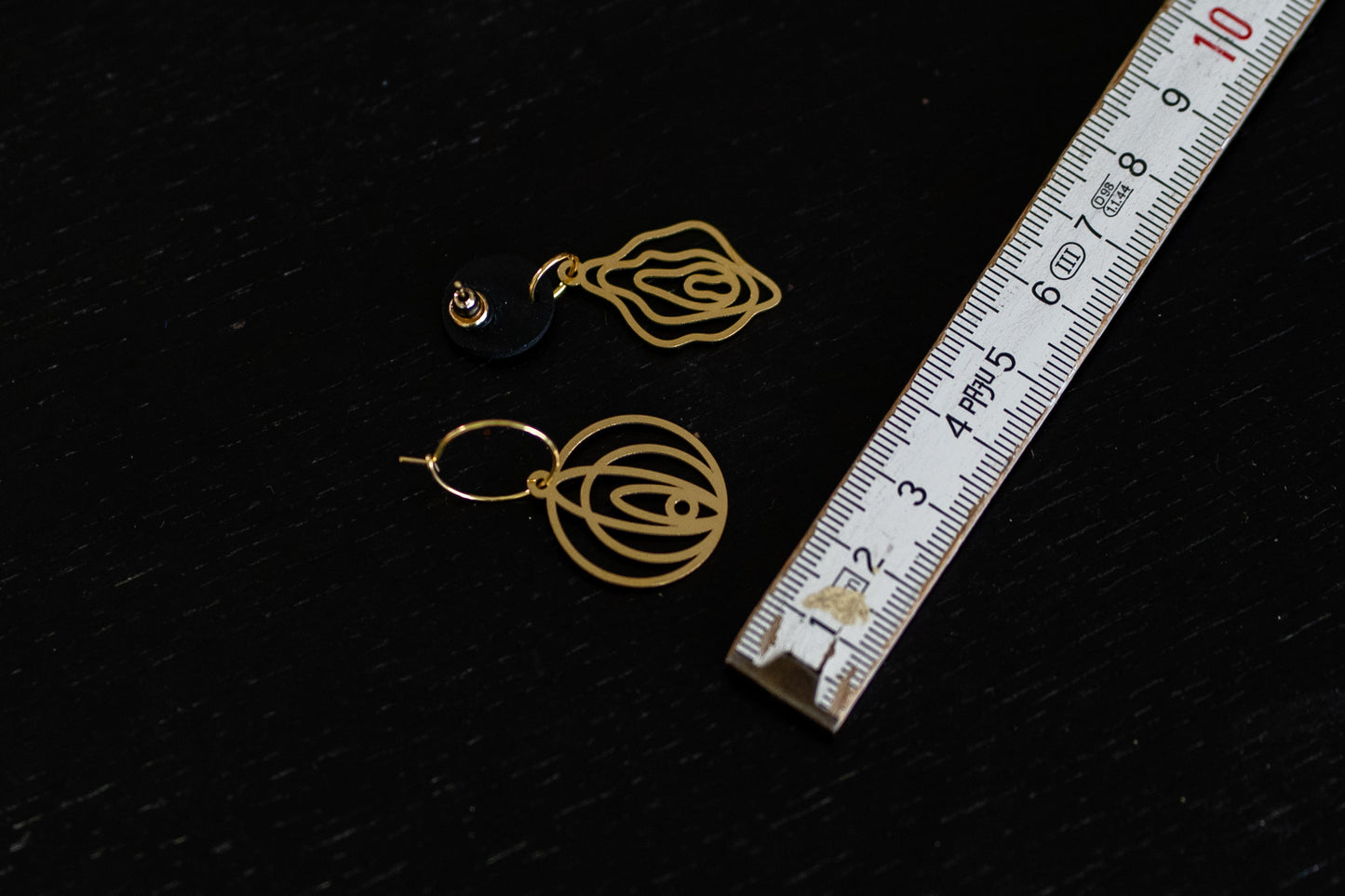 Vulva Design Earrings | Gold and Silver | Different Shapes & Closures | From Germany | Feminist Jewellery