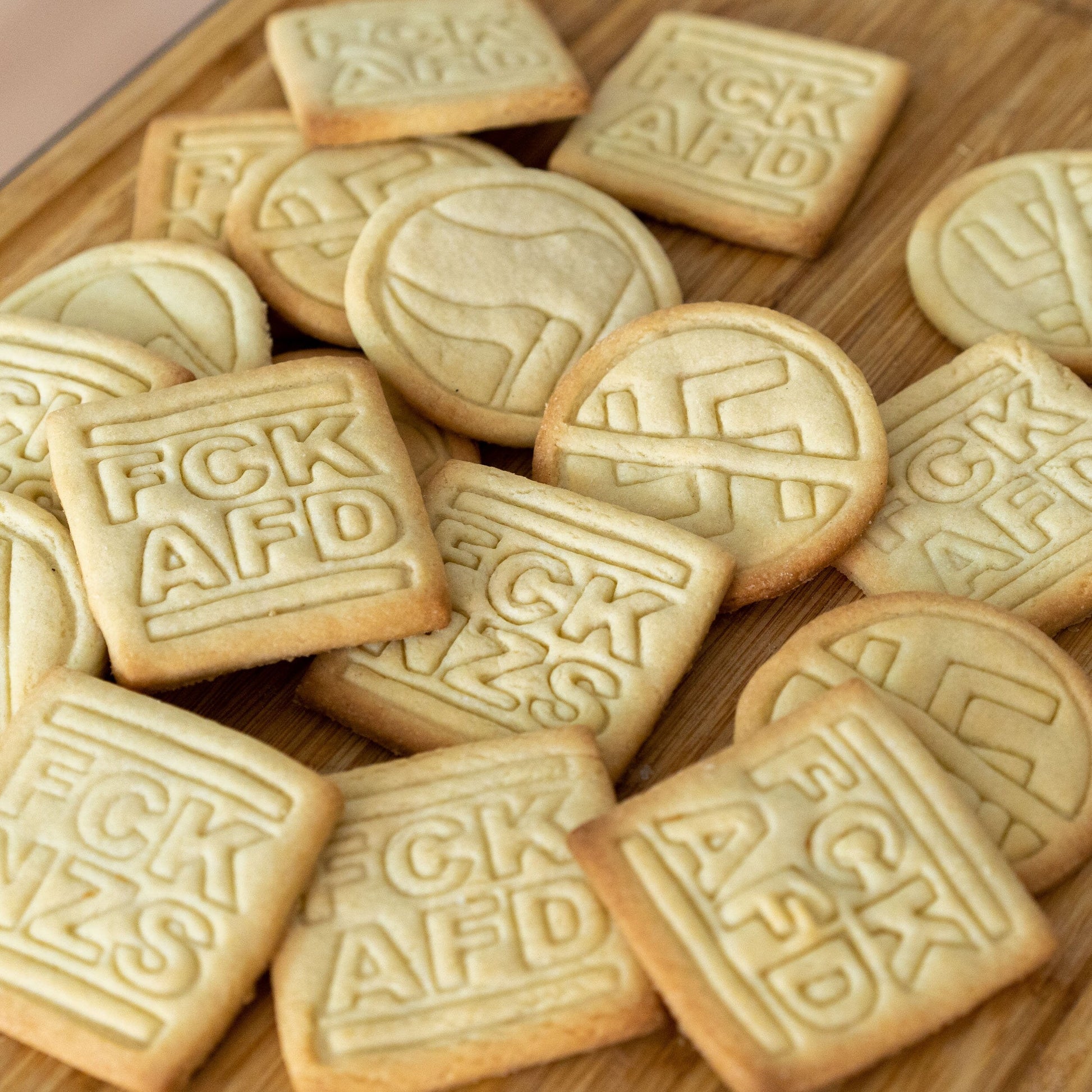 Anti-fascist Cookie Cutters from Germany - Various Shapes - Biscuit Mold - Fondant Dough - 3D Printed Cutters - FCK AfD - FCK NZS - Antifa